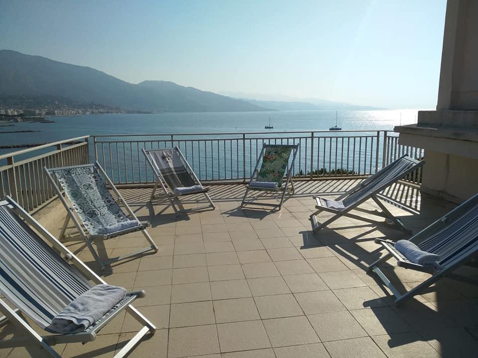 Hotel Alexandra Rocabruna Exterior foto